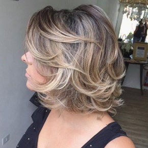 60 Most Prominent Hairstyles for Women Over 40