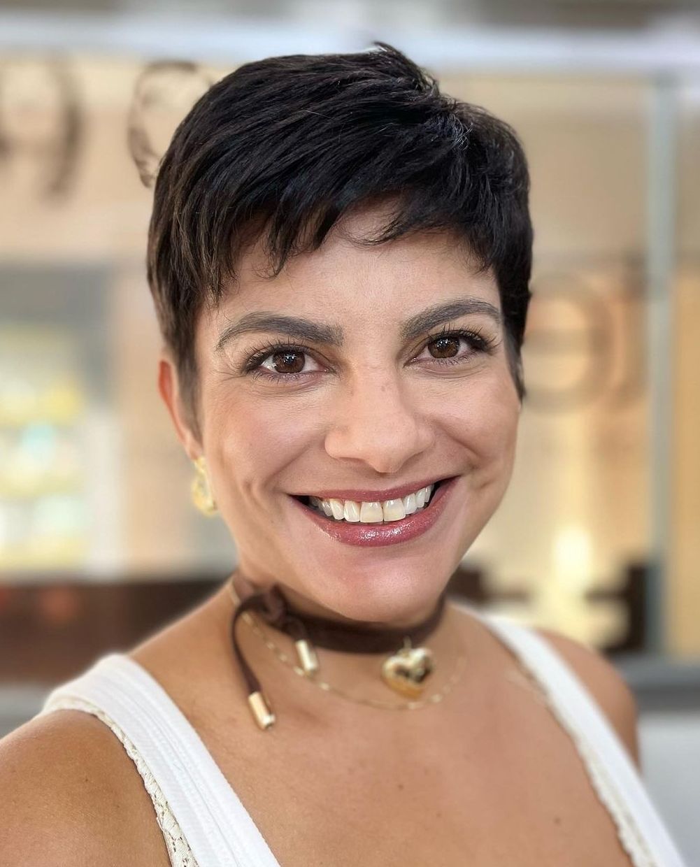 Low Maintenance Pixie with Defined Layers